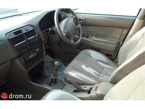 Характеристики автомобиля Toyota Camry 2.0 ZX G package (05.1996 - 06.1998): фото, вместимость, скорость, двигатель, топливо, масса, отзывы