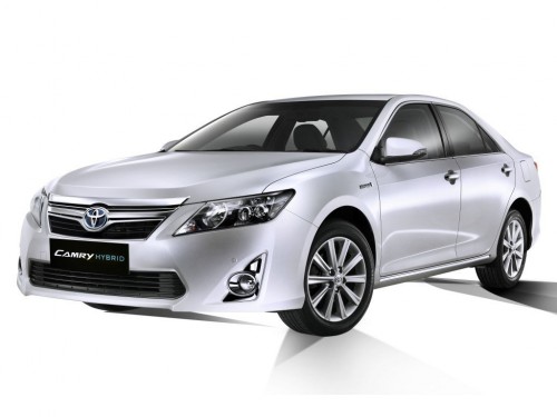 Характеристики автомобиля Toyota Camry 2.5 G package (09.2011 - 08.2012): фото, вместимость, скорость, двигатель, топливо, масса, отзывы