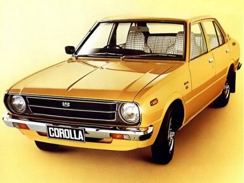 Характеристики автомобиля Toyota Corolla 1.3 Deluxe (10.1977 - 04.1978): фото, вместимость, скорость, двигатель, топливо, масса, отзывы