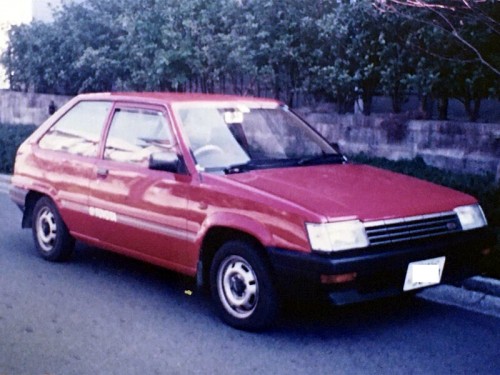 Характеристики автомобиля Toyota Corsa 1.5 SX Sports Package (08.1984 - 04.1986): фото, вместимость, скорость, двигатель, топливо, масса, отзывы