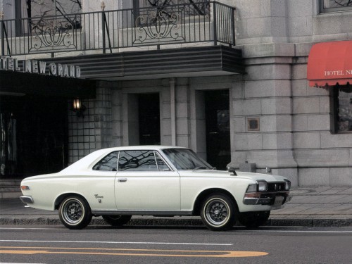 Характеристики автомобиля Toyota Crown Standard (10.1968 - 08.1969): фото, вместимость, скорость, двигатель, топливо, масса, отзывы