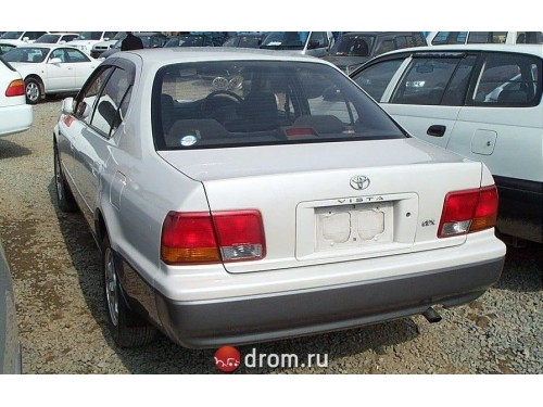 Характеристики автомобиля Toyota Vista 1.8 Alpha X (01.1995 - 04.1996): фото, вместимость, скорость, двигатель, топливо, масса, отзывы
