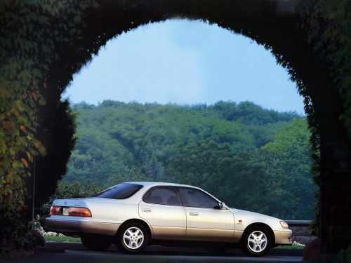 Характеристики автомобиля Toyota Windom 3.0 (08.1993 - 07.1994): фото, вместимость, скорость, двигатель, топливо, масса, отзывы