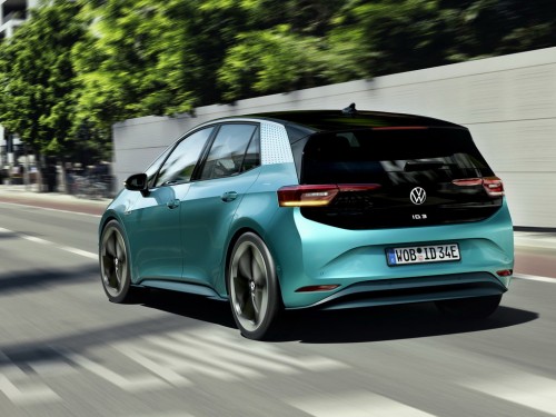 Характеристики автомобиля Volkswagen ID.3 58 kWh 1st Plus (11.2019 - 11.2020): фото, вместимость, скорость, двигатель, топливо, масса, отзывы