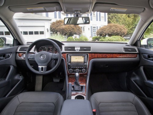 Характеристики автомобиля Volkswagen Passat 1.8 TSI Tiptronic SEL Premium (01.2013 - 08.2015): фото, вместимость, скорость, двигатель, топливо, масса, отзывы