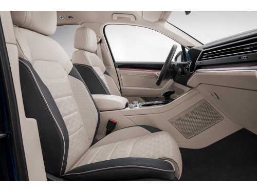 Характеристики автомобиля Volkswagen Touareg 3.0 TDI AT Business Atmosphere (02.2021 - 12.2022): фото, вместимость, скорость, двигатель, топливо, масса, отзывы