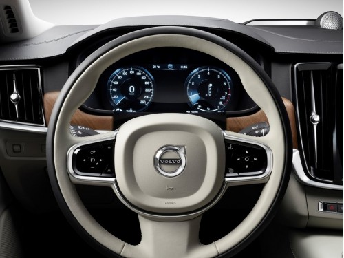 Характеристики автомобиля Volvo S90 2.0 D4 Geartronic Inscription (03.2016 - 08.2020): фото, вместимость, скорость, двигатель, топливо, масса, отзывы